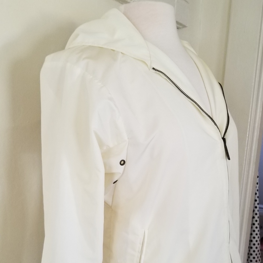 Kors by Michael Kors White Hooded Windbreaker - Picture 3 of 5